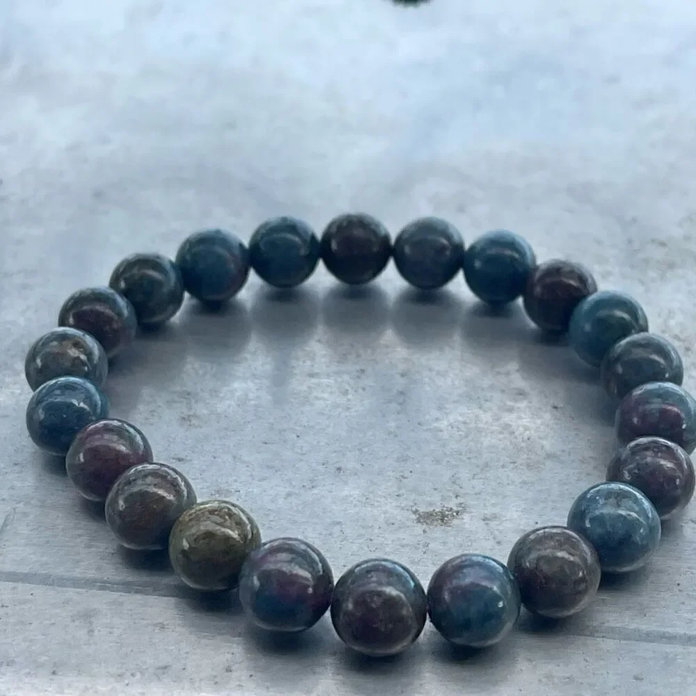 Ruby Fuchsite with Kyanite beaded bracelet 6.75” crystal healing emotional suppo